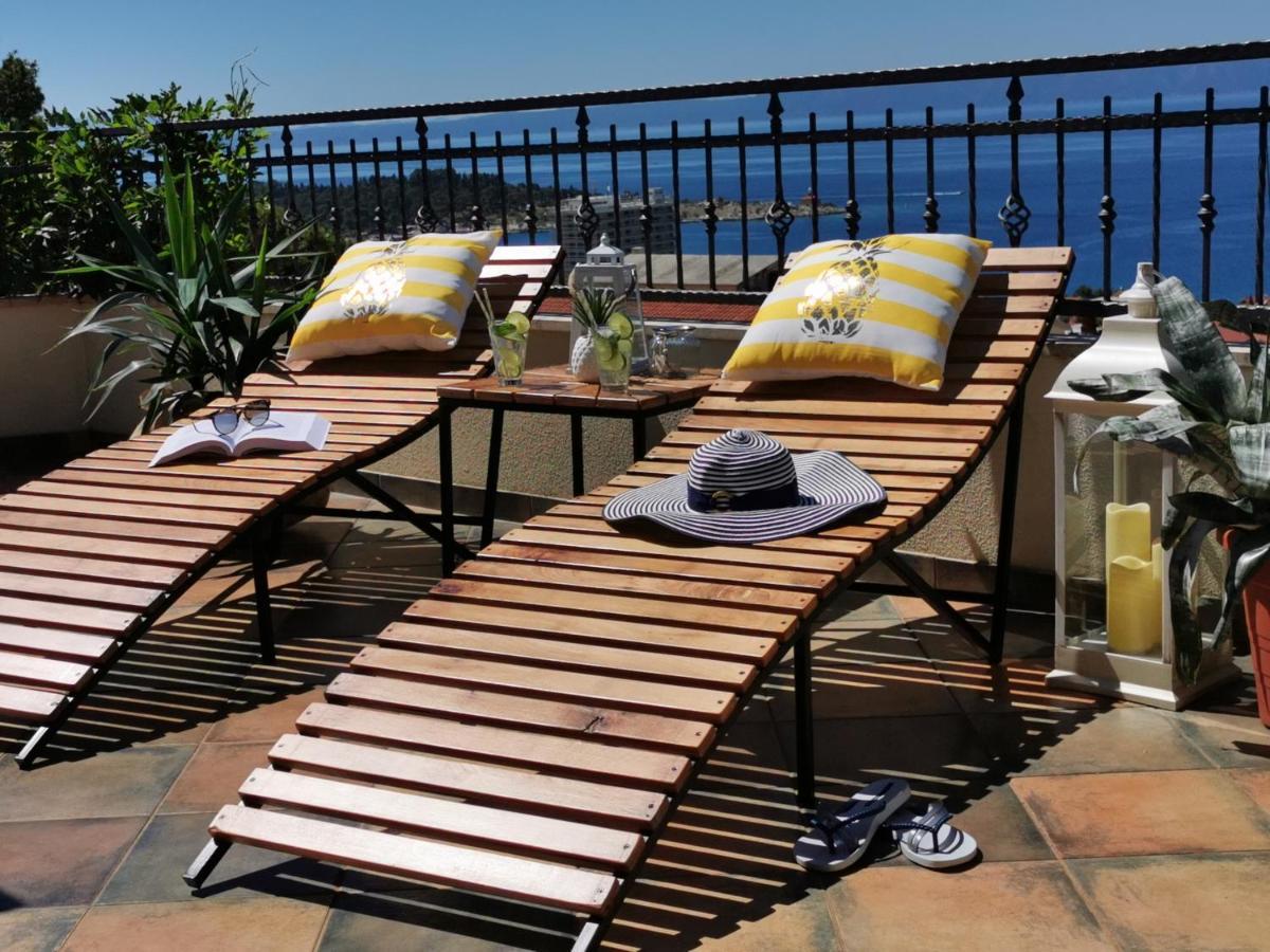 Apartments Deak Макарска Екстериор снимка