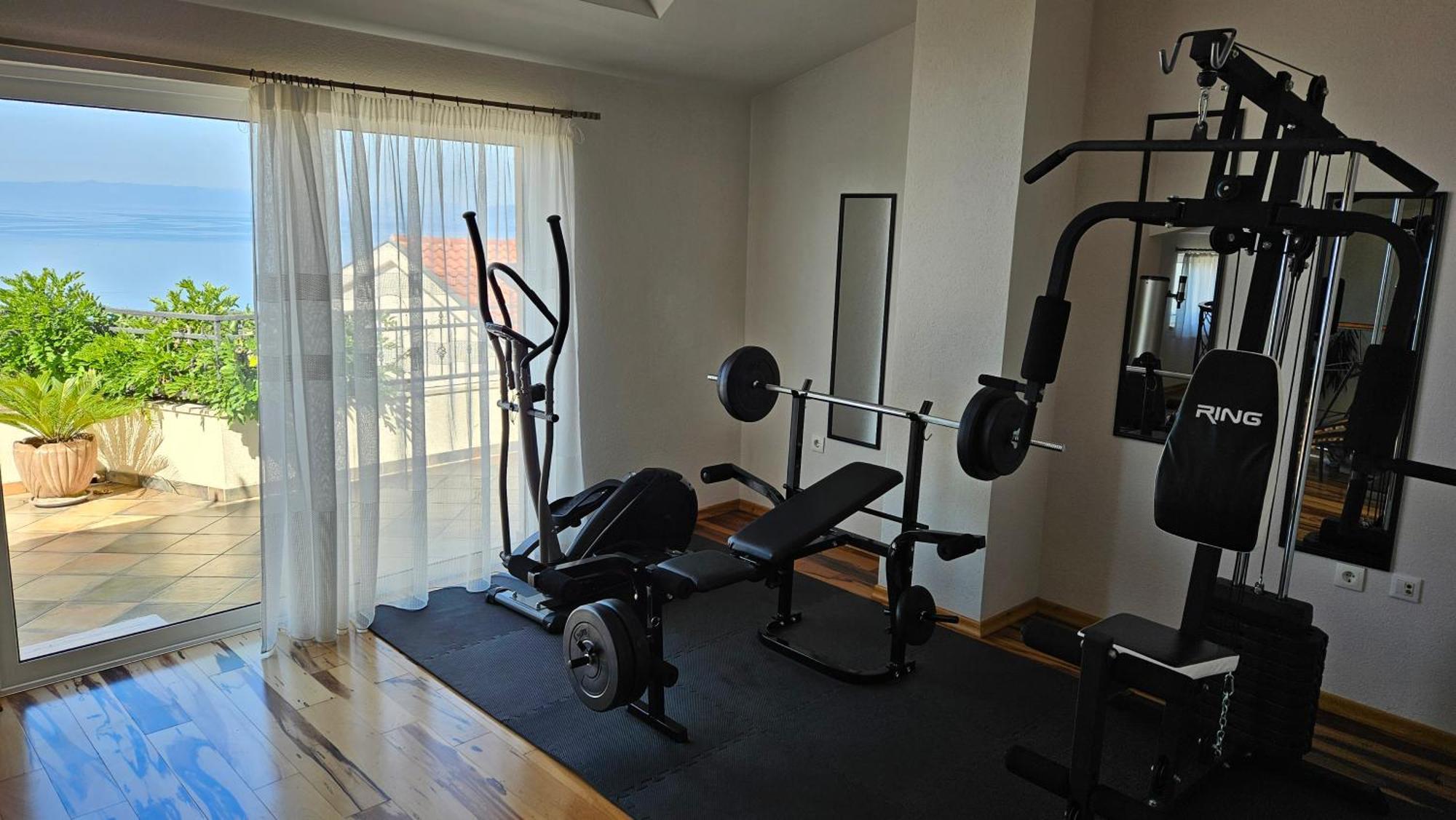 Apartments Deak Макарска Екстериор снимка